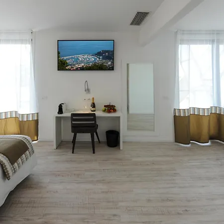 Hotel Bellini Relais (adults Only)