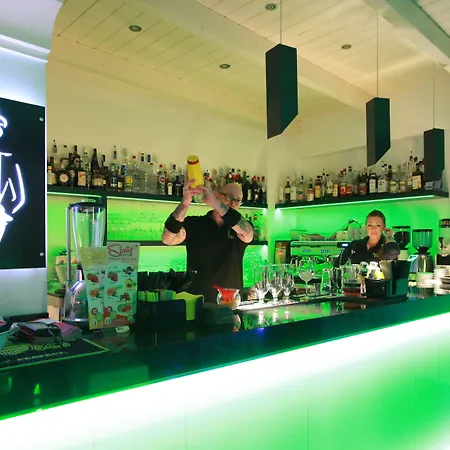 מלון Bellini Relais (adults Only)