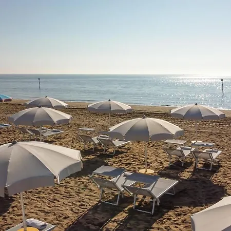 Hotel Bellini Relais 4*