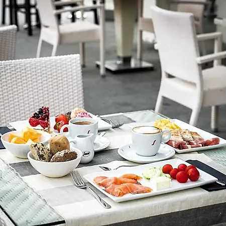 Hotel Bellini Relais (adults Only)